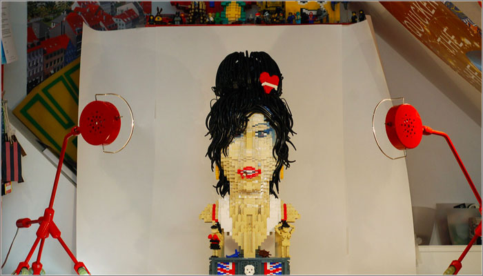 LEGO Amy Winehouse