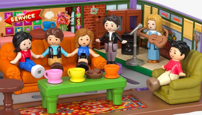 Polly Pocket is Collaborating with 'Friends